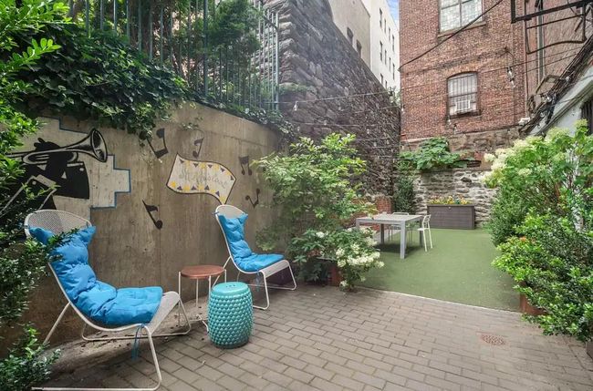 View of patio / terrace | Image 8