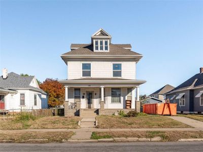 221 Massachusetts Street, House other with 2 bedrooms, 1 bathrooms and null parking in St Joseph MO | Image 1