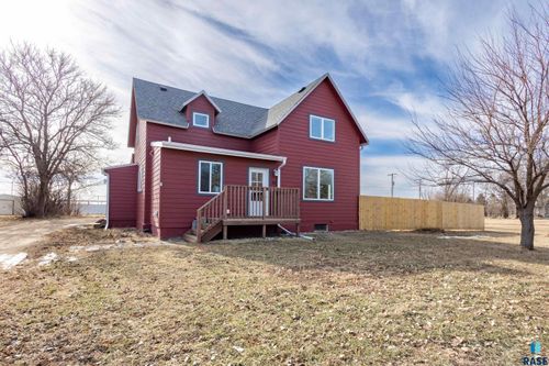 111 W Ash St Street, Canistota, SD, 57012 | Card Image
