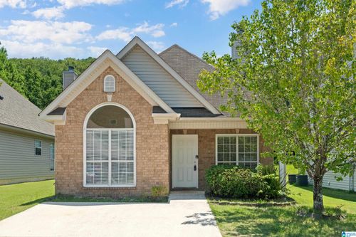 2504 Forest Lakes Ln, STERRETT, AL, 35147-8184 | Card Image