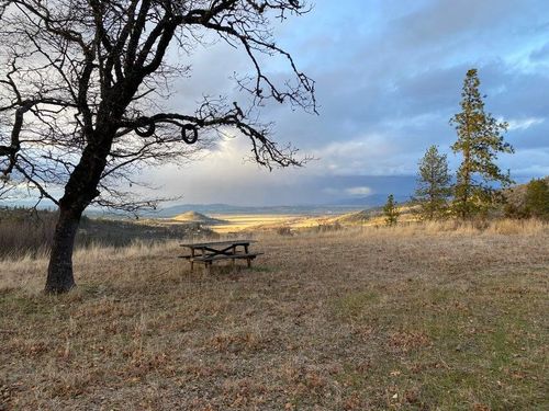 110 White Tail Dr, Eagle Point, OR, 97524-9313 | Card Image
