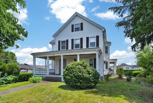 325 Malden St, Revere, MA, 02151 | Card Image