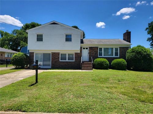 407 Shoreline Dr, Hampton, VA, 23669-2115 | Card Image