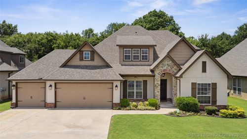 14338 Hudson Ave, Bixby, OK, 74008-4024 | Card Image