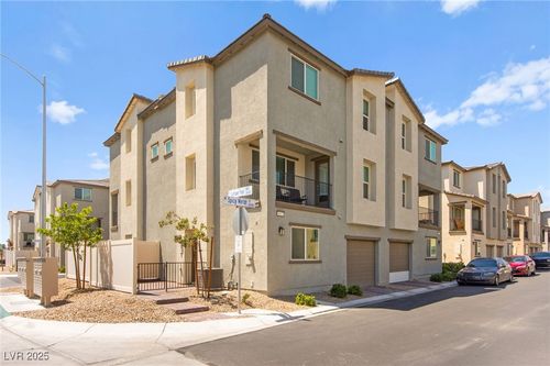 6937 Spicy Merlot St, North Las Vegas, NV, 89086-1686 | Card Image