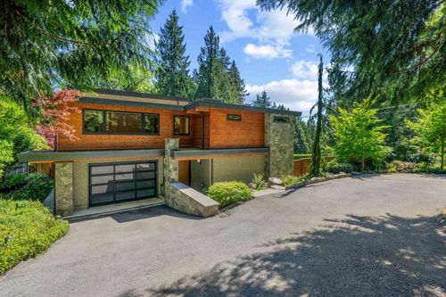 6184 Eastmont Dr, West Vancouver, BC, V7W1X3 | Card Image