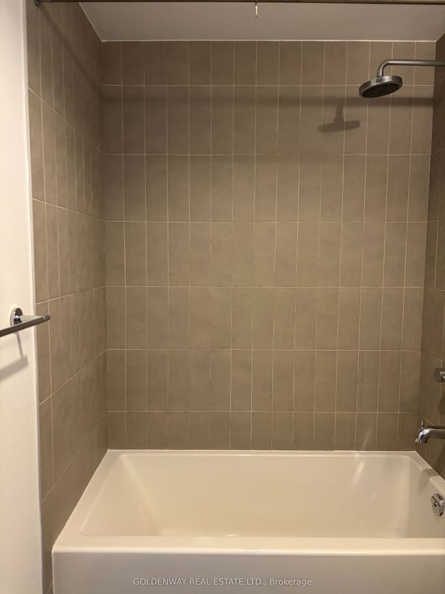 S715 - 120 Bayview Ave, Condo with 0 bedrooms, 1 bathrooms and null parking in Toronto ON | Image 10