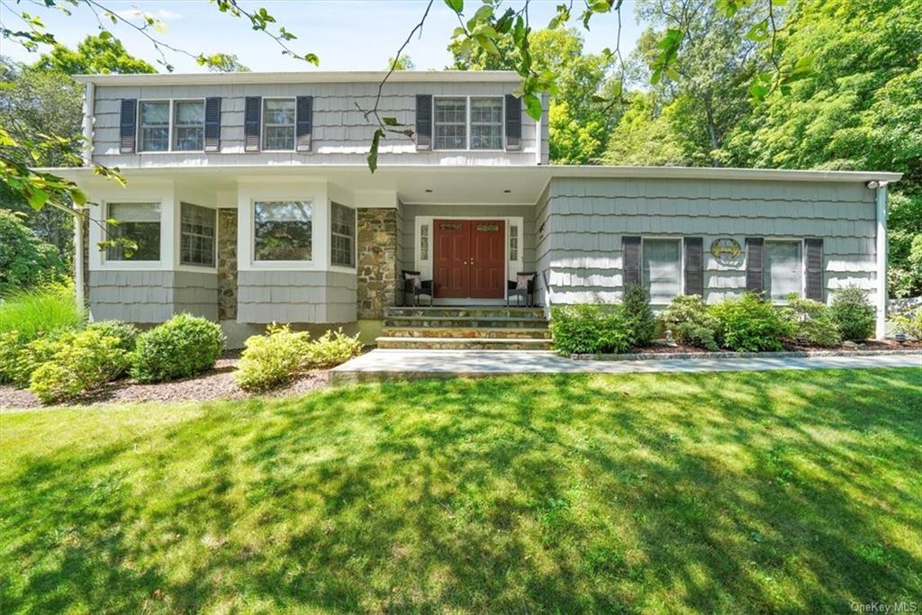 Harrison Dr, Cortlandt Manor, NY 10567