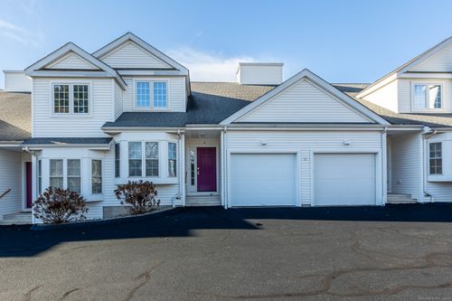 apt-e-244 Oakland St, Manchester, CT, 06042-7800 | Card Image