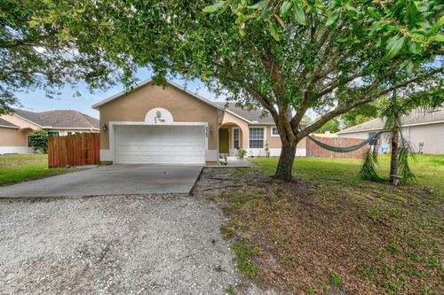 8365 104th Ct, Vero Beach, FL, 32967-3648 | Card Image