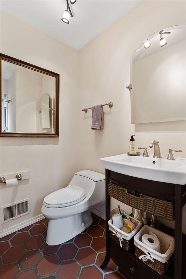 Half bath in entry way | Image 20
