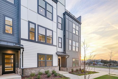 102 Melody Aly, Nashville, TN, 37207-3767 | Card Image