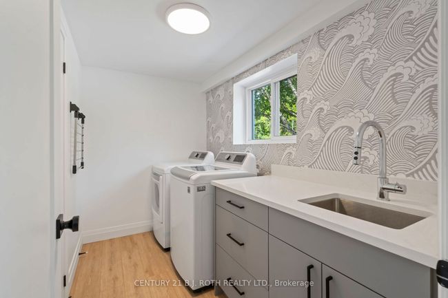 233 Dock Rd, House other with 3 bedrooms, 3 bathrooms and 5 parking in Barrie ON | Image 35