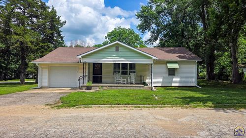 406 Cherry St, Madison, KS, 66860-9535 | Card Image