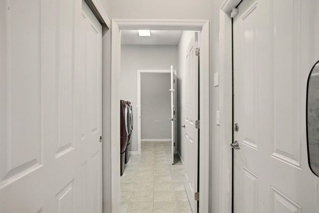 6214 Brickside Dr, Condo with 2 bedrooms, 2 bathrooms and null parking in New Albany OH | Image 13