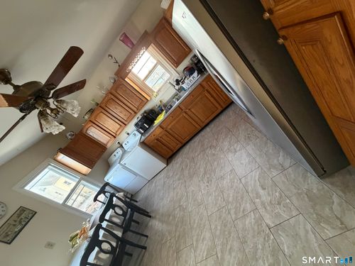 16 Mcdermott St, Danbury, CT, 06810-3280 | Card Image