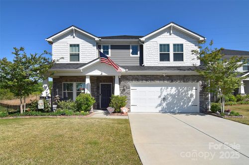 11616 Solstice Way, Huntersville, NC, 28078-0121 | Card Image