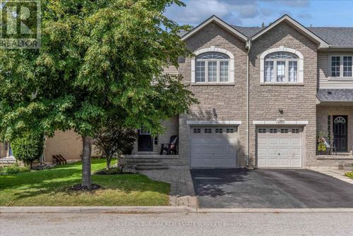 5287 Scotia St, Burlington, ON, L7L7B5 | Card Image