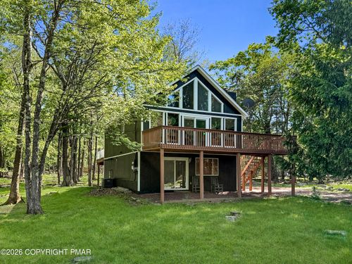 18 New Birch St, Lake Harmony, PA, 18624-2205 | Card Image