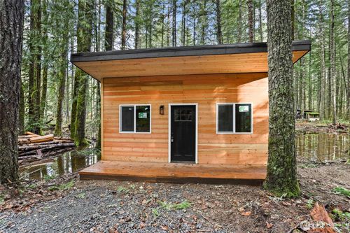 56115 Kernahan Rd E, Ashford, WA, 98304 | Card Image