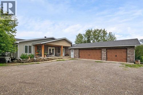 33194 Township Road 284, Madden, AB, T0M1L0 | Card Image