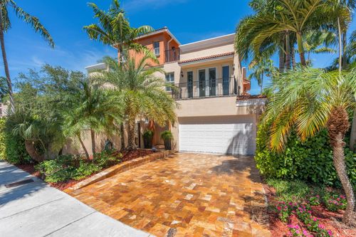 1500-1500 Ne 26th Ave, Fort Lauderdale, FL, 33304-1520 | Card Image