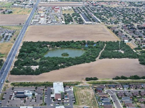 1013 W Trenton Rd, Edinburg, TX, 78539-3556 | Card Image