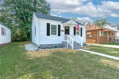 811 Quail Avenue, House other with 2 bedrooms, 1 bathrooms and null parking in Chesapeake VA | Image 2