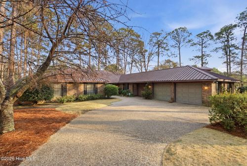 205 Baltusrol Ln, Pinehurst, NC, 28374-9697 | Card Image
