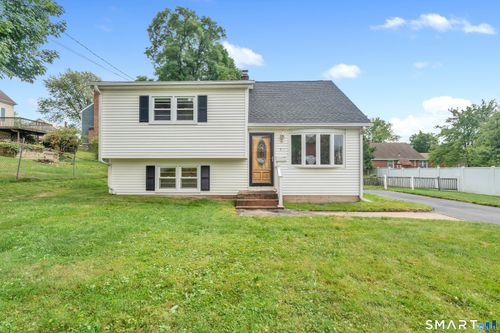34 Franklin St, Middletown, CT, 06457-4249 | Card Image