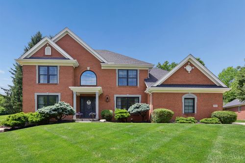 7757 Dennler Ln, Cincinnati, OH, 45247-5506 | Card Image