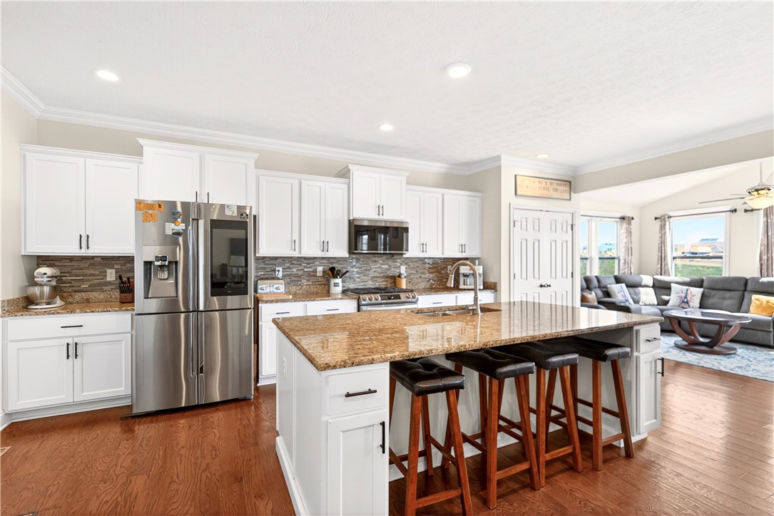 Residential in Collier Twp 2