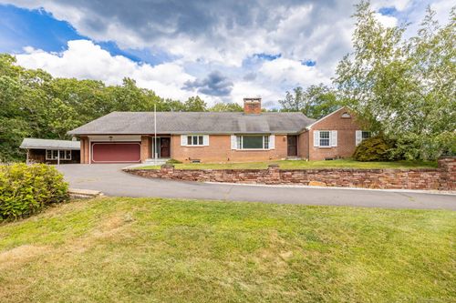 127 Mountain Rd, Farmington, CT, 06032-2413 | Card Image