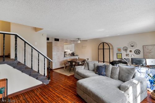 4060 Gold Coast Dr, Las Vegas, NV, 89121-4801 | Card Image