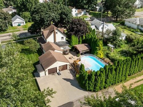 305 S Congress Avenue, POLO, IL, 61064 | Card Image