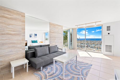 688-1765 Ala Moana Blvd, Honolulu, HI, 96815-1400 | Card Image