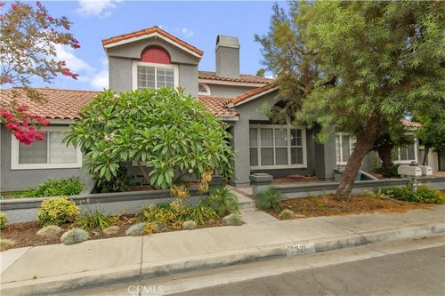 2921 Snow Creek Ln, Ontario, CA, 91761-0264 | Card Image