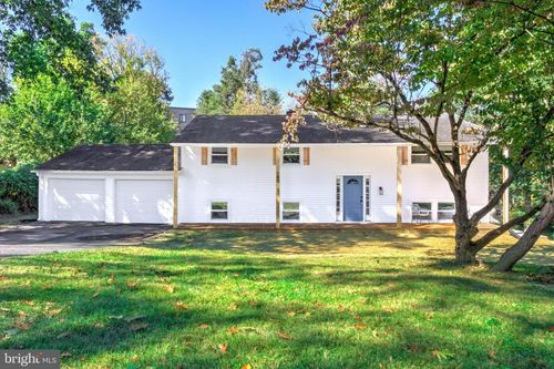180 Reeser Rd, CAMP HILL, PA, 17011-1921 | Card Image