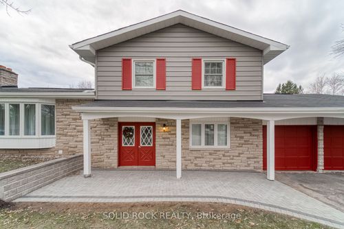 6474 Bunker Rd, Manotick, ON, K4M1B3 | Card Image