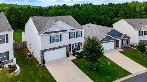 516 Ashwood Way, Easley, SC, 29640-8005 | Card Image