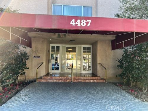 4487 Colbath Ave, Sherman Oaks, CA, 91423-3538 | Card Image