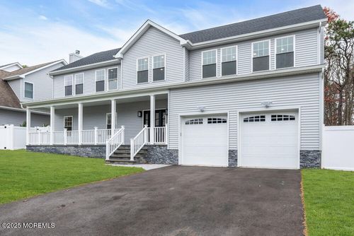 1412 Forest Ave, Brick, NJ, 08724-4101 | Card Image