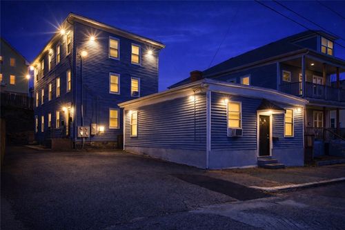 23 Whitehall Street, Providence, RI, 02909 | Card Image