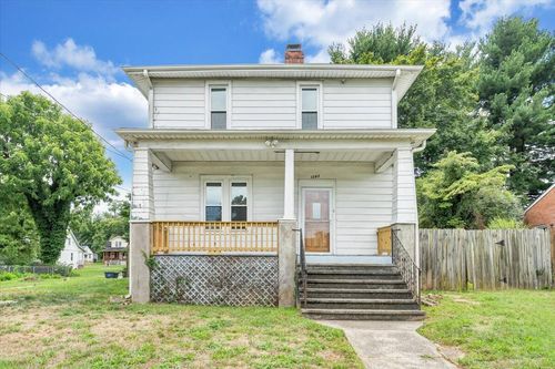 1202 Rugby Blvd, Roanoke, VA, 24017 | Card Image