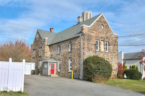 townhouse-300 Soundview Avenue, Fairfield, CT, 06825 | Card Image