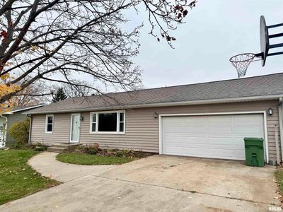 1106 Jefferies Drive, House other with 4 bedrooms, 1 bathrooms and null parking in Clinton IA | Image 3