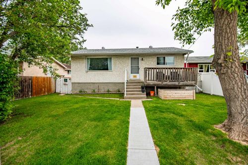 5903 56 Ave, Red Deer, AB, T4N4R1 | Card Image