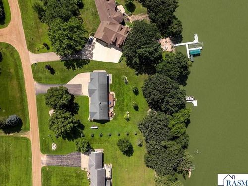 4 S Fox Lake Dr E, Sherburn, MN, 56171-1174 | Card Image