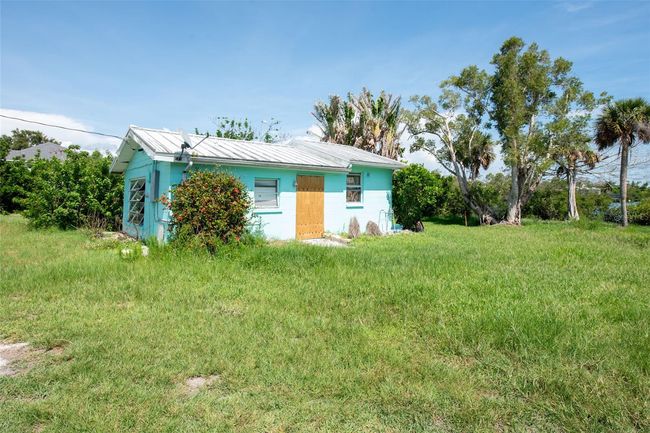 1999 Placida Rd, Home with 5 bedrooms, 3 bathrooms and null parking in Englewood FL | Image 14