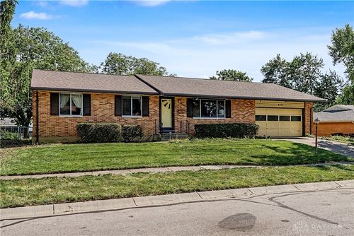 6931 Rushleigh Road, Clayton, OH, 45322 | Card Image
